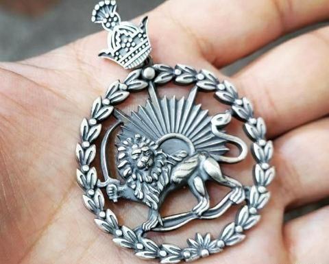 عکس شیر و خورشید قدیمی