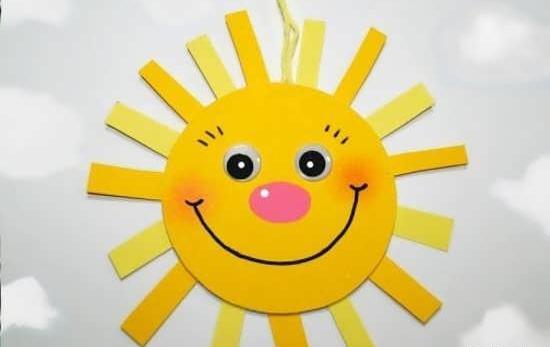 عکس خورشید با کاغذ رنگی