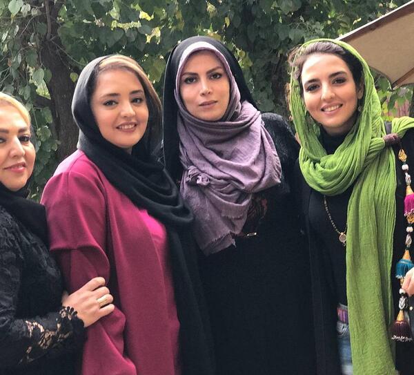 عکس مادر و خواهر نرگس محمدی