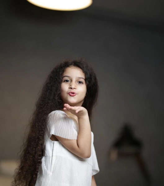 عکس خواهر های محسن یگانه