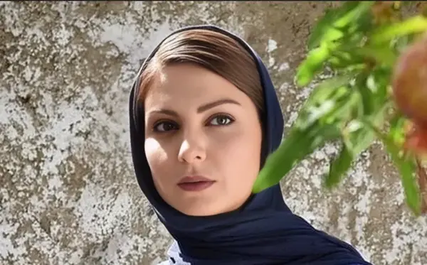 عکس،خواهر لطیف در دردسرهای عظیم