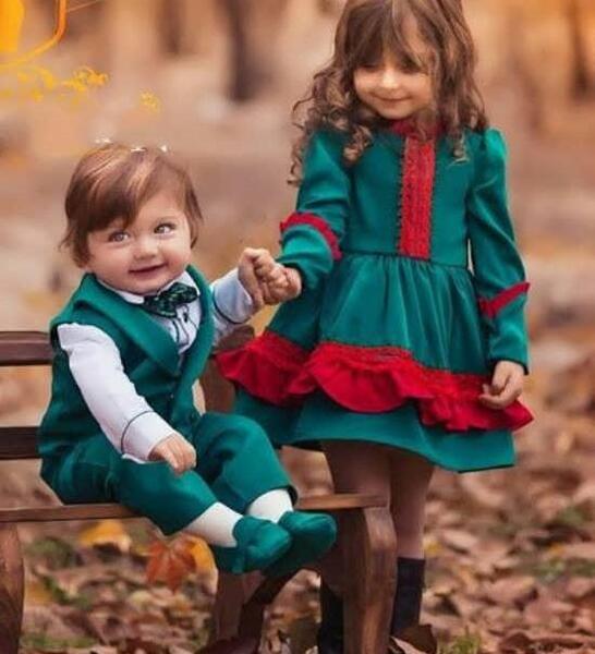ژست عکس خواهر بزرگ و برادر کوچک
