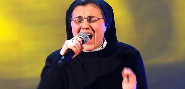عکس خواهر روحانی ترسناک
