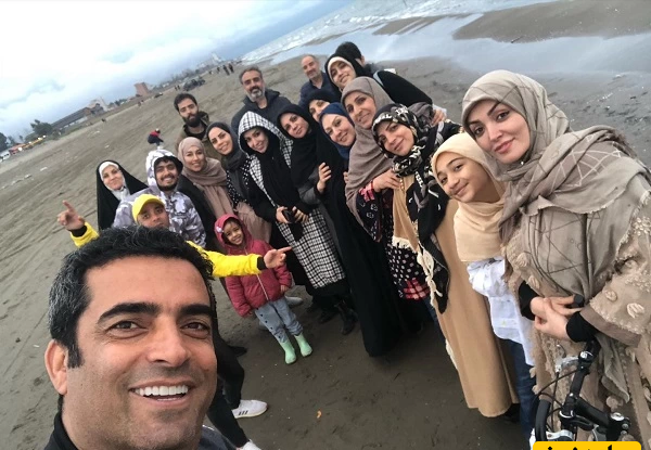 عکس خواهر واقعی دارا حیایی