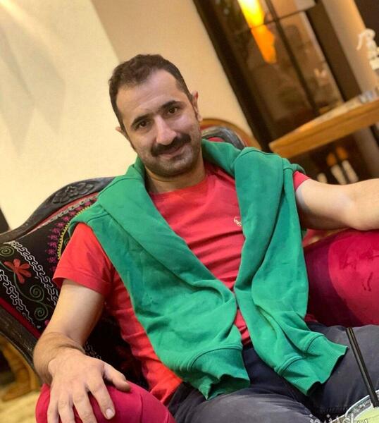 عکس خواهر اشکان دژاگه و همسرش