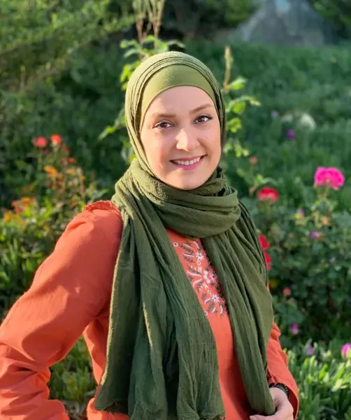 عکس های خاله نرگس رنگین کمان