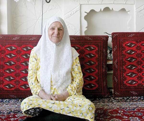 عکس جوانی های خاله قزی