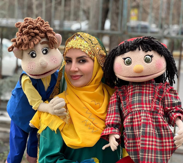 عکس خاله شادونه و همسرش و دخترش