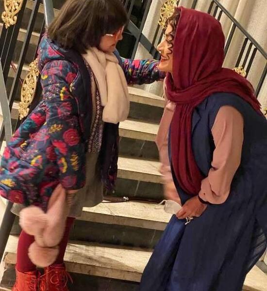 عکس خاله شادونه با دخترش و همسرش