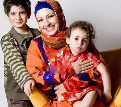 عکس خاله شادونه با دخترش و همسرش
