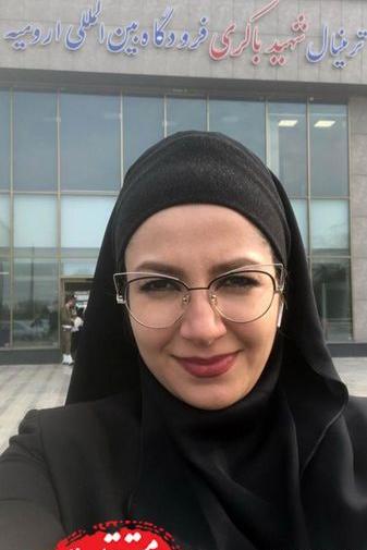 عکس بی حجابی خاله شادونه