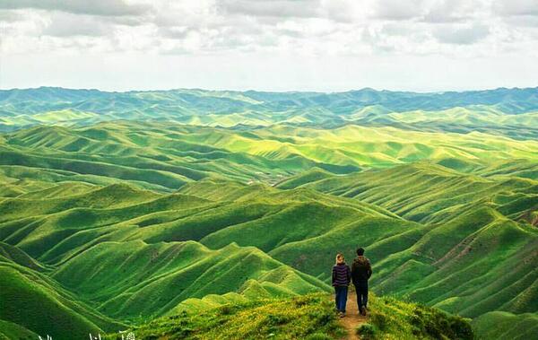 عکس قبرستان خالد نبی استان گلستان