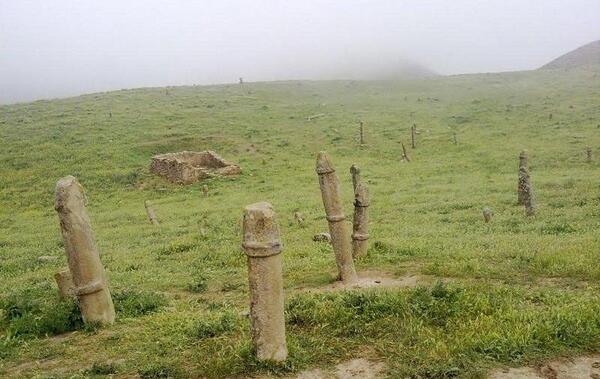 عکس مزار خالد نبی