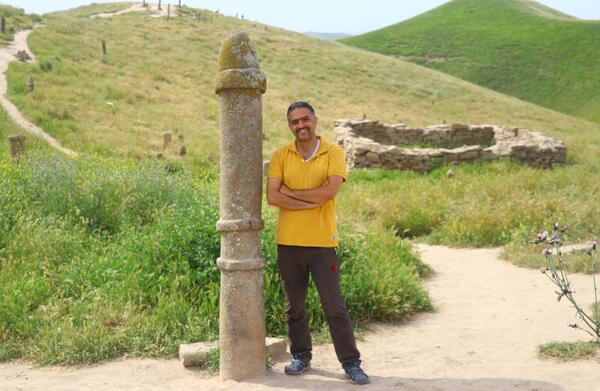 عکس از قبرستان خالد نبی
