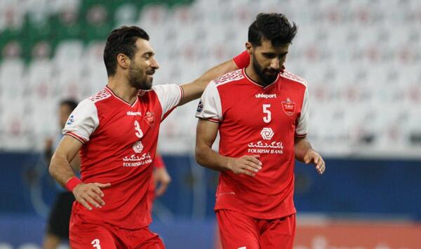 عکس شجاع خلیل زاده با لباس پرسپولیس