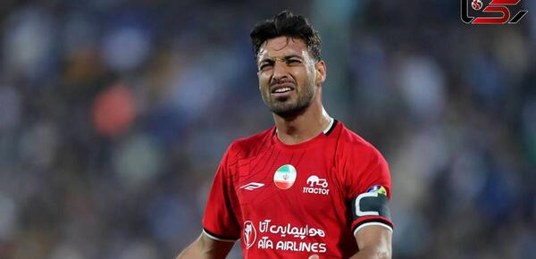 عکس شجاع خلیل زاده با لباس پرسپولیس