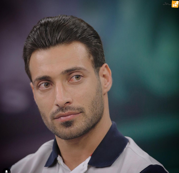 عکس شجاع خلیل زاده با لباس پرسپولیس