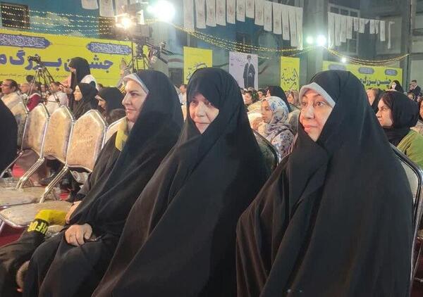 عکس دکتر هاجر حجت بندرعباس