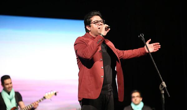 عکس حجت اشرف زاده خواننده