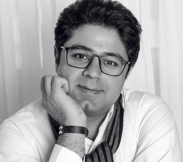عکس بچگی حجت اشرف زاده