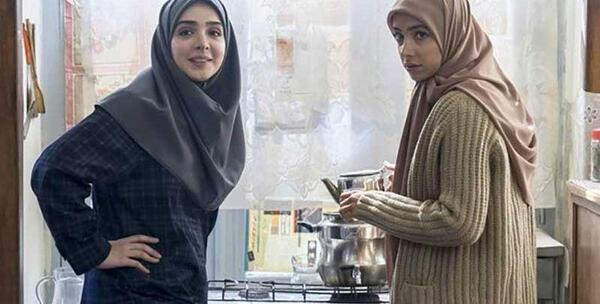 عکس حنانه در فیلم لحظه گرگ و میش
