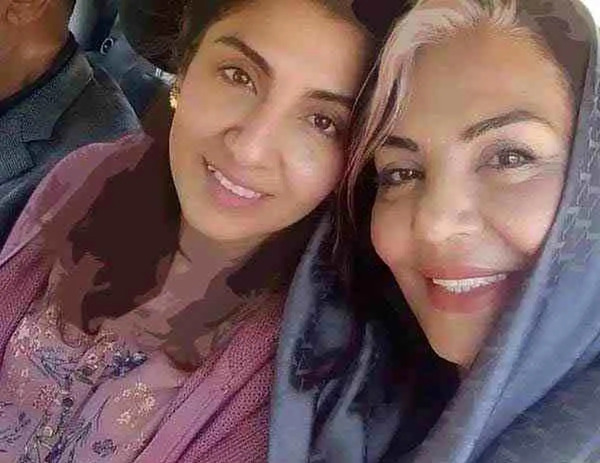 عکس زهره حمیدی با خانواده