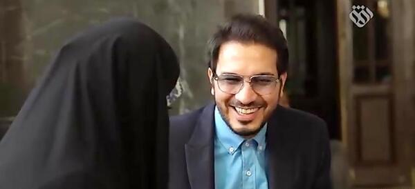 عکس حامد شاکرنژاد و همسرش و فرزندش