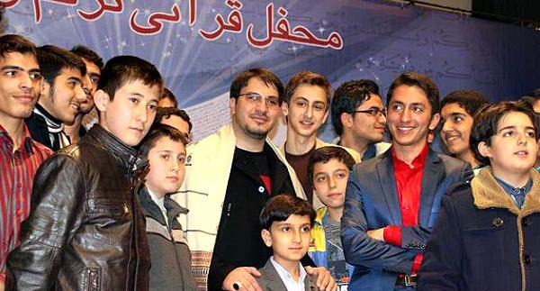 عکس فرزند حامد شاکرنژاد و همسرش