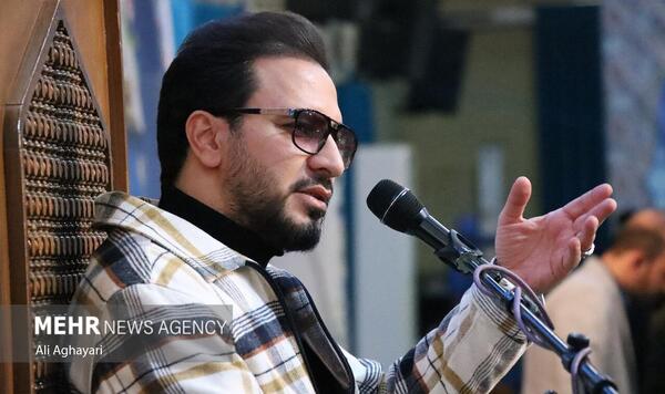عکس حامد شاکرنژاد در محفل