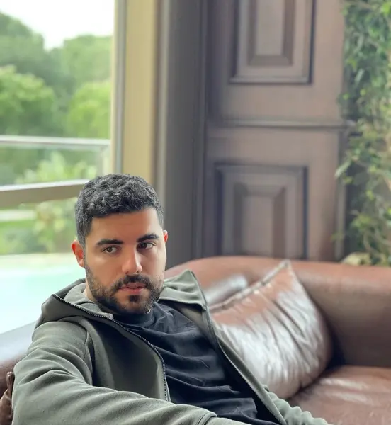 عکس خواننده حامد برادران