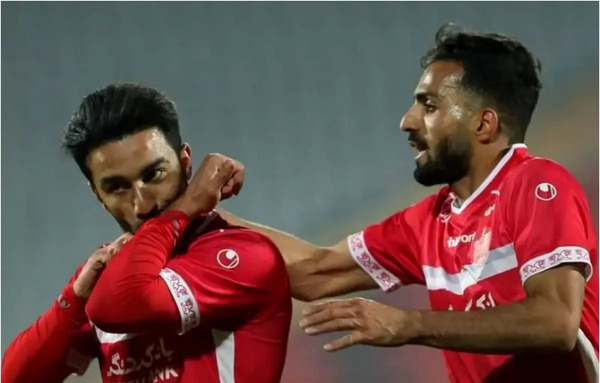 عکس حامد پاکدل در پرسپولیس
