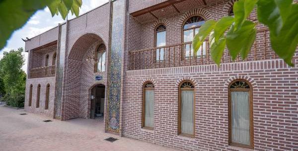 عکس دکتر حسن اکبری