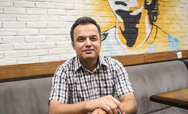 عکس حمید محمدی گوینده خبر ورزشی