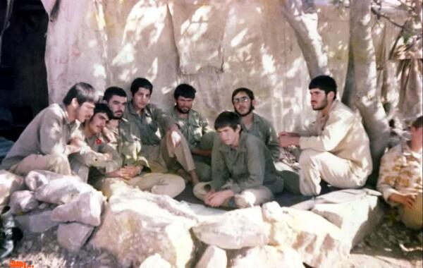 عکس قبر حمید حمیدی