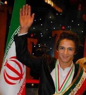 عکس حمید سوریان برای تصویر زمینه