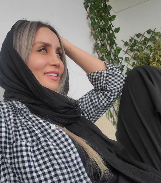 عکس اندیشه فولادوند و حدیث فولادوند