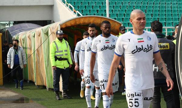 عکس جعفر سلمانی با لباس استقلال