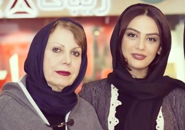 عکس جلیل فرجاد و خانواده اش