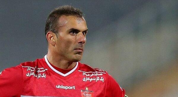 عکس سید جلال حسینی در پرسپولیس