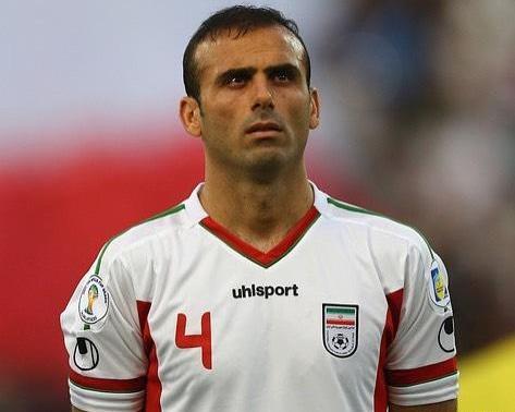 عکس سید جلال حسینی و دخترانش