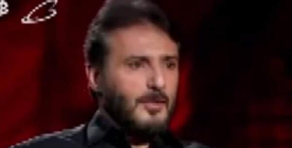عکس جواد هاشمی در استخر