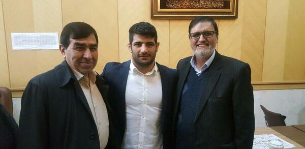 عکس محمد جواد کریمی