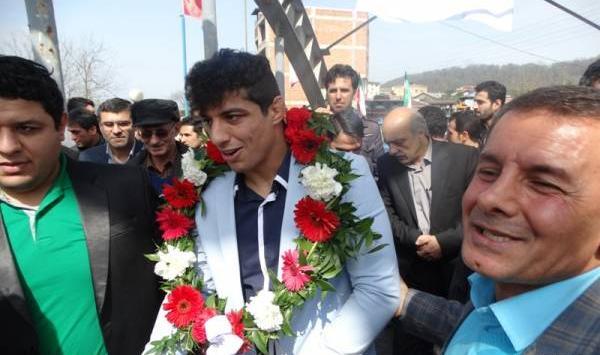 عکس محمد جواد کریمی