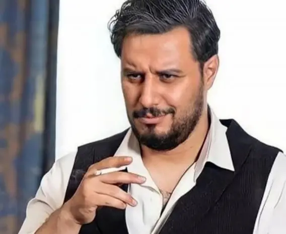 عکس پروفایل جواد عزتی