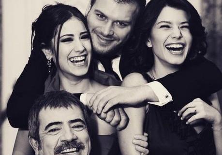 عکسهای جدید سمر در سریال عشق ممنوع