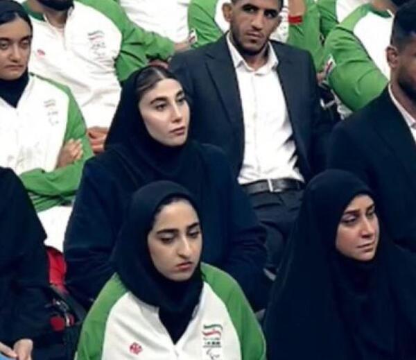 عکس مبینا و ناهید کیانی