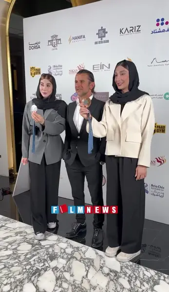 عکس مبینا و ناهید کیانی