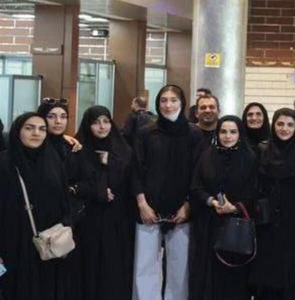 مبینا صالحی عکس