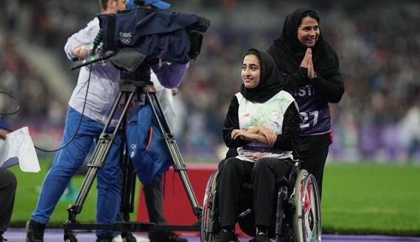 عکس مبینا حبیبی