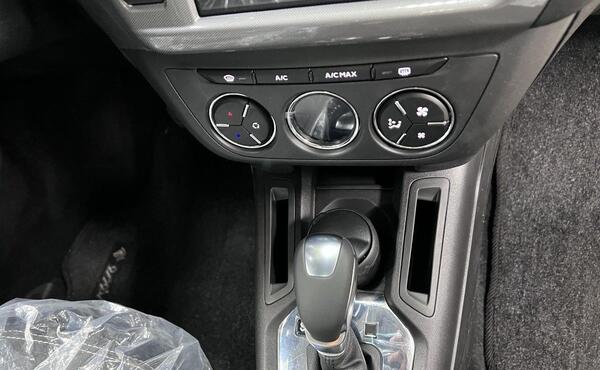 عکس تارا اتوماتیک v4 lx